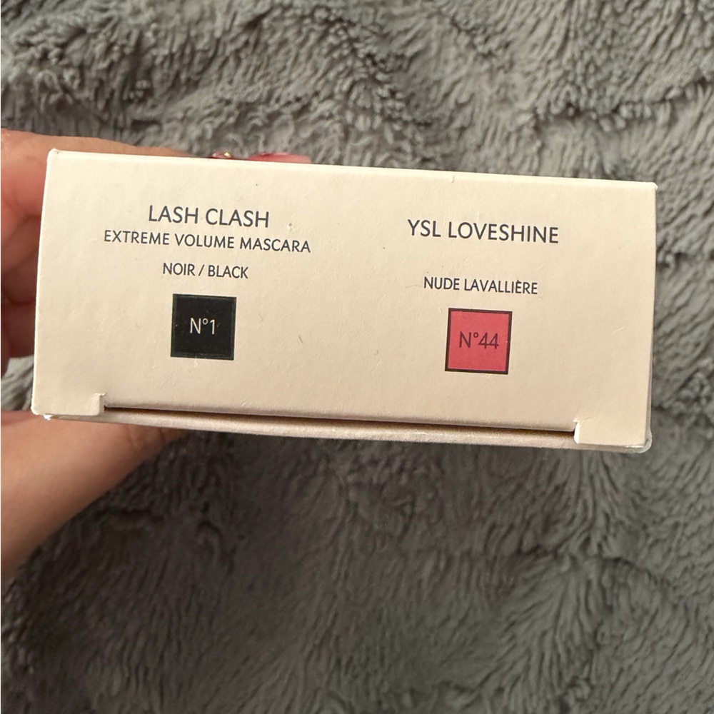Yves Saint Laurent: Pink Lip Oil Stick & Mascara Set - Picture 6 of 6